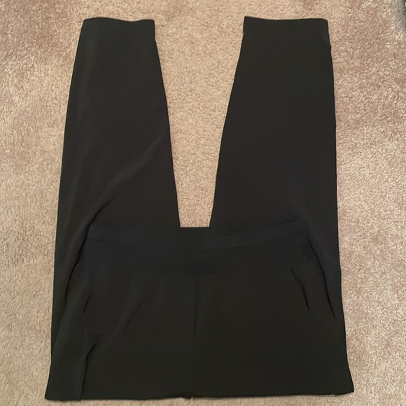 Babaton Arrow Black Pull On High Waisted Joggers - Picture 5 of 10